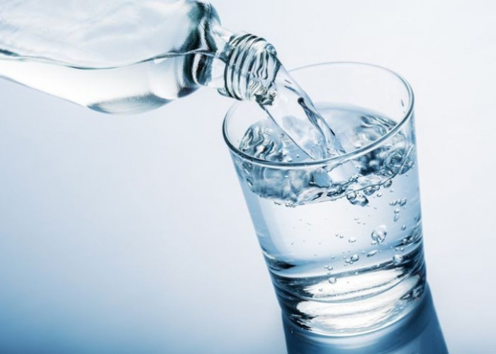 Cek Manfaat Air Putih Untuk Kesehatan, Salah Satunya Cegah Sakit Kepala, Intip Khasiat Lainnya