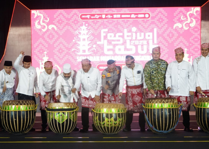 Buka Festival Tabut 2026, Gubernur Helmi Hasan: Kedepan Akan Ada Event Semarak Merah Putih 