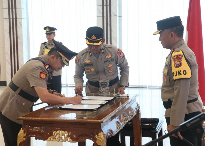 Kapolda Bengkulu Pimpin Sertijab Irwasda dan Kapolresta, Ini Nama-nama Pejabat Barunya