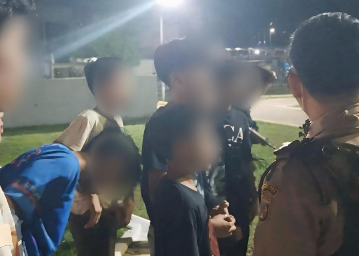 Gelar Patroli Malam, Ditsamapta Polda Bengkulu Ciduk Anggota Geng Motor dan Remaja Bawa Celurit