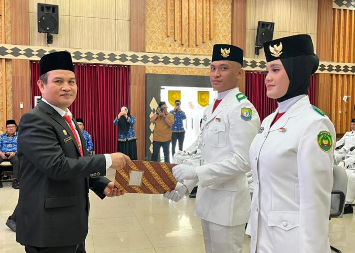 Anggota Paskibraka Provinsi Bengkulu 2025 Resmi Dibubarkan, Sekda: Terima Kasih Atas Pengabdian dan Dedikasi