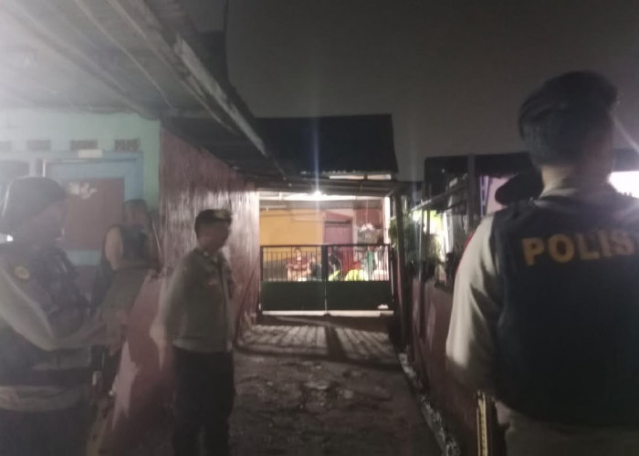 Malam-malam KPK Datangi Rumah Kontraktor di Kota Bengkulu, 2 Koper Dibawa Keluar