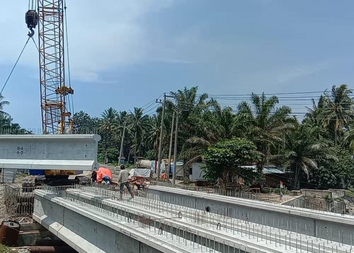 Progres Pembangunan Jembatan Pantai Hili Capai 68 Persen