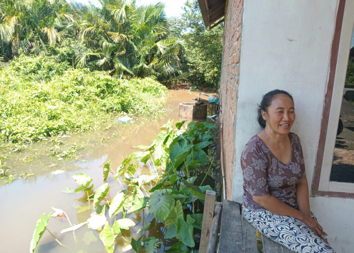 Kurang Ajar! Maling Ini Beraksi Saat Rumah Warga Kota Bengkulu Dilanda Banjir