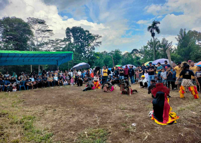 HUT ke-55 Provinsi Bengkulu, Holil Anwar Gelar Festival Kuda Lumping di Desa Gunung Agung 