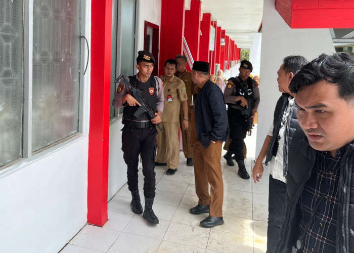 Usut Kasus Korupsi, Subdit Tipidkor Polda Bengkulu Geledah Kantor BKAD dan RSKJ Soeprapto