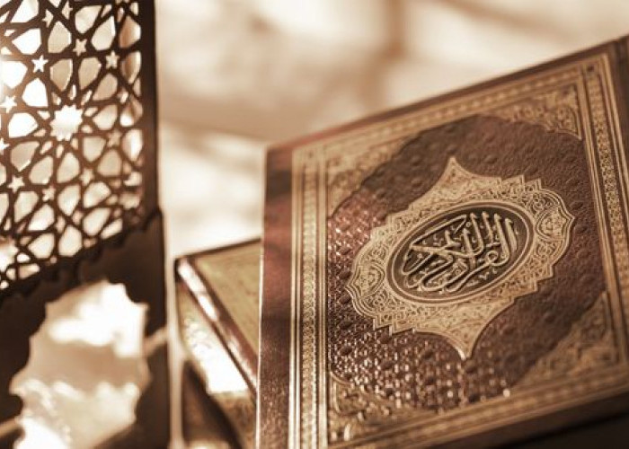 5 Amalan Malam Nuzulul Qur'an, Erat Kaitannya Dengan Lailatul Qadar Cek di Sini!