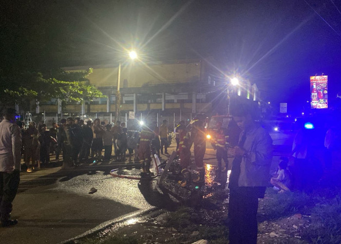 Aksi Perang Sarung Remaja di KZ Abidin II Berujung Ricuh, 1 Motor Dibakar