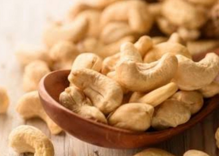 6 Efek Samping Berbahaya Mengonsumsi Kacang Mete Secara Berlebihan, Bisa Memicu Heartburn