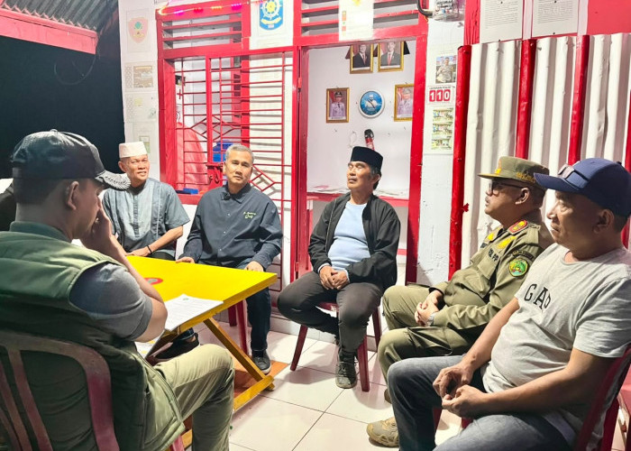 Pulang ke Bengkulu, Kakorbinmas Irjen Mardiyono Cek Langsung Pos Satkamling Kelurahan Bajak