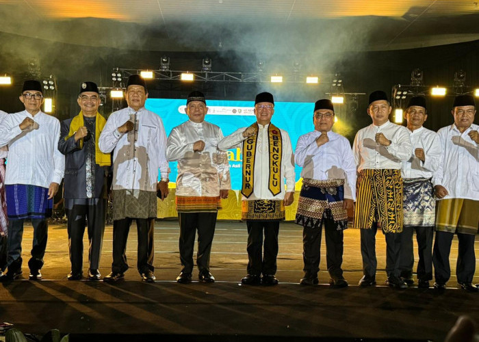 Komitmen Lestarikan Budaya, Wakajati Bengkulu Hadiri Pembukaan Festival Tabut 2024