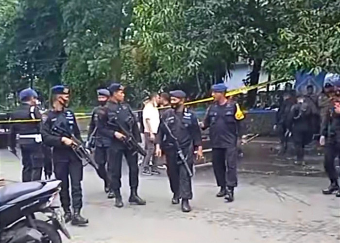 Update: Satu Anggota Polisi Gugur dalam Aksi Bom Bunuh Diri di Bandung