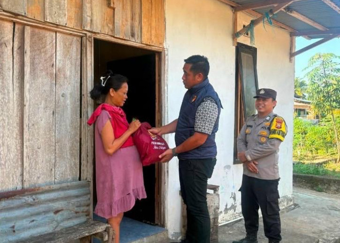 Sentuh Buruh dan Lansia, Cara Humanis Ditreskrimsus Polda Bengkulu Sambut HUT Bhayangkara ke-80