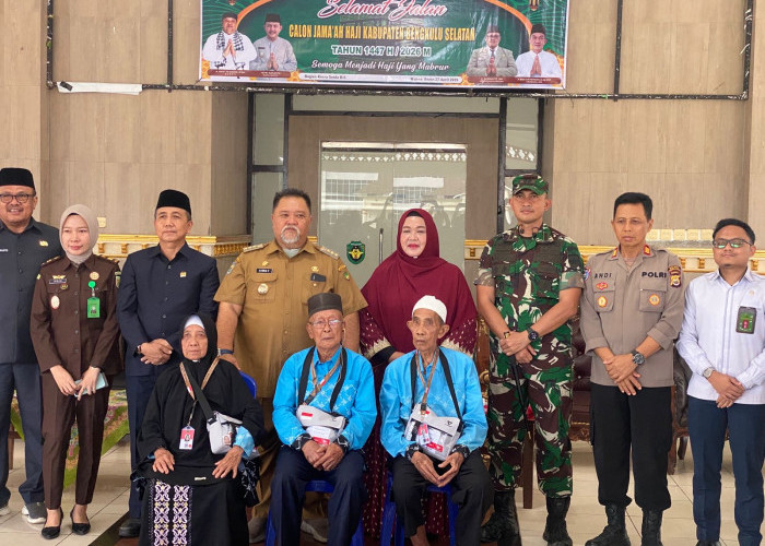 Haru Biru Pelepasan Jemaah Haji Bengkulu Selatan: Aminuhudim, Sang Kakek 88 Tahun Siap Bertolak ke Mekkah