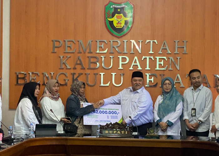 Nelayan dan Imam Masjid di Bengkulu Selatan Kini Dicover BPJS Ketenagakerjaan