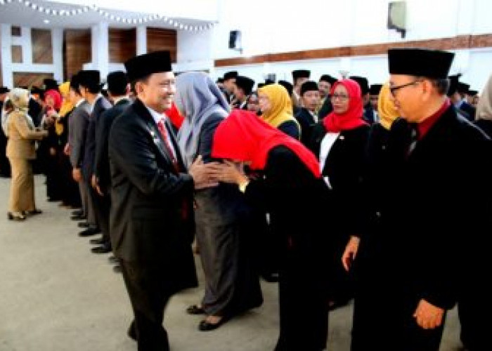 Soal Mutasi Pejabat Pemprov Bengkulu, Jonaidi, SP Ungkap Gubernur Harus Cerdas Meletakkan Posisi