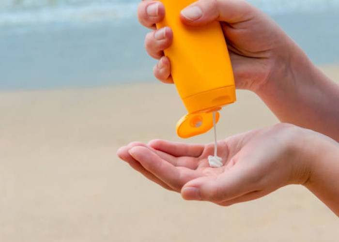 5 Rekomendasi Sunscreen Terbaik untuk Kulit Berminyak, Yuk Cek Apa Saja