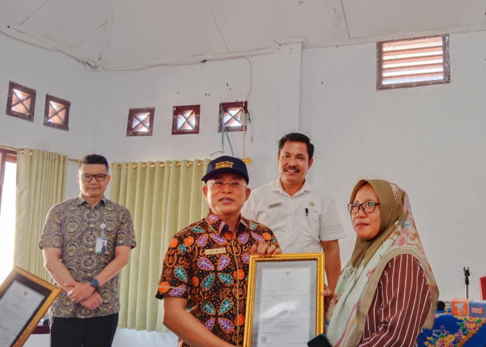 74 Pelaku UMKM Bengkulu Selatan Terima Sertifikat Halal