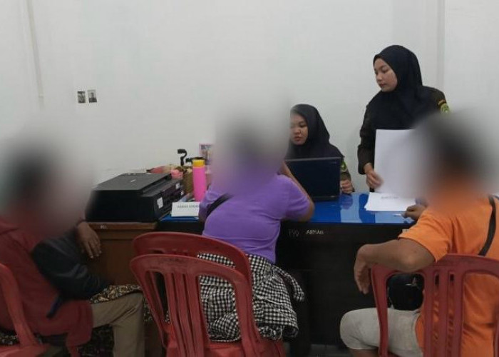 Langgar Perda, 3 Pedagang Pasar Panorama Diseret Satpol PP ke Sidang Tipiring