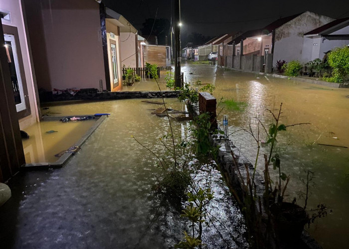 Diguyur Hujan Deras, Perumahan Laksita III Bentiring Kembali Terendam Banjir