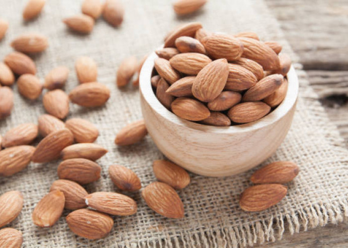 Enak dan Gurih, Kenali 5 Manfaat Kacang Almond untuk Kesehatan Tubuh Berikut Ini