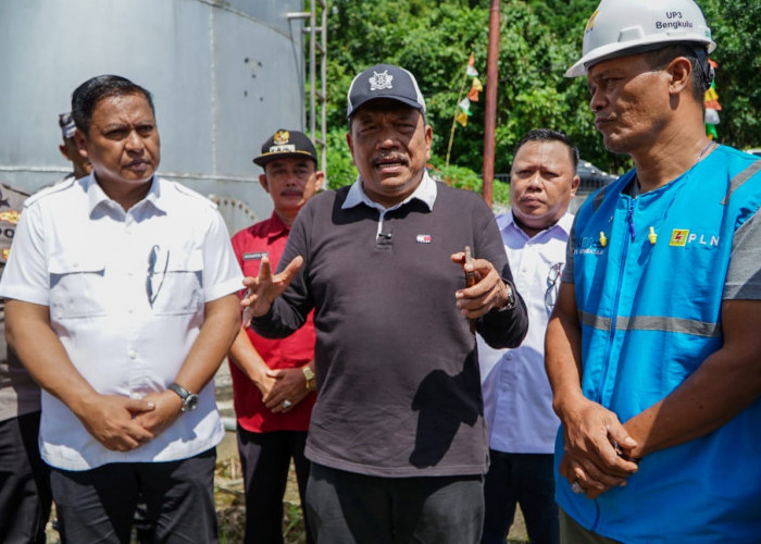 Sidak PLTD Enggano, Wagub Mian Jamin Pasokan Listrik Aman 2 Bulan ke Depan
