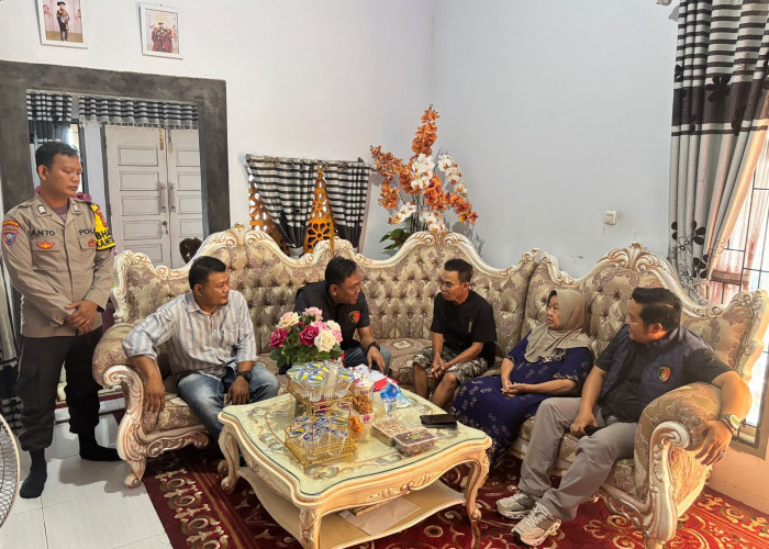 Polda Geledah Rumah Tersangka Korupsi Disparpora Kepahiang, Sita 2 Sertifikat Tanah dan Mobil