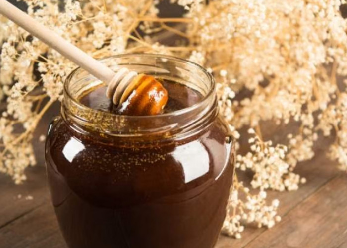 Madu Hitam Tawarkan Beragam Manfaat Istimewa untuk Merawat Kecantikan Kulit, Cek Disini!