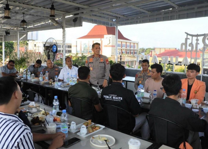 Ngopi Santai Bareng BEM se-Kota Bengkulu, Kapolda Tegaskan Pintu Polda Terbuka untuk Aspirasi