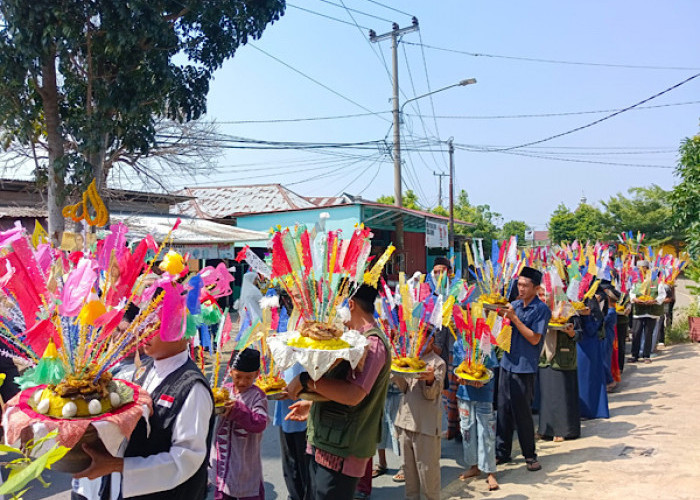 Arak-arakan Nasi Jambar, Tradisi Unik Perayaan Maulid Nabi di Kota Bengkulu