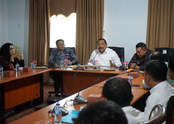 Gelar Rapat Bersama Belasan PKS, Pemprov Bengkulu Minta Pabrik Patuhi Ketetapan Harga TBS Sawit