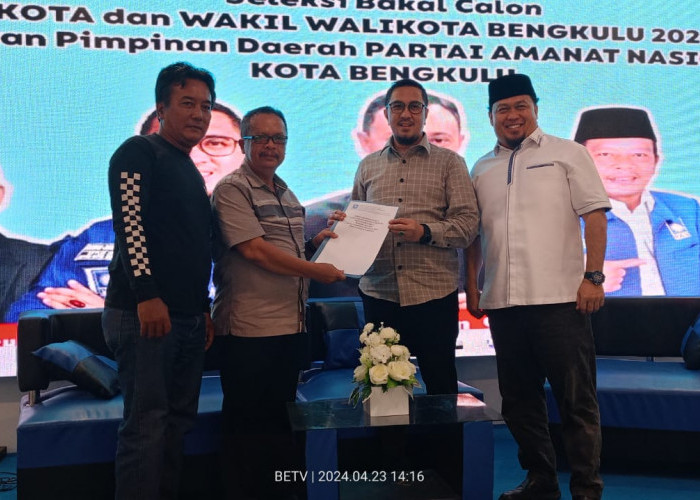 Ambil Formulir di DPW PAN, Politisi Senior Ahmad Kanedi Maju Jadi Wakil Gubernur Bengkulu