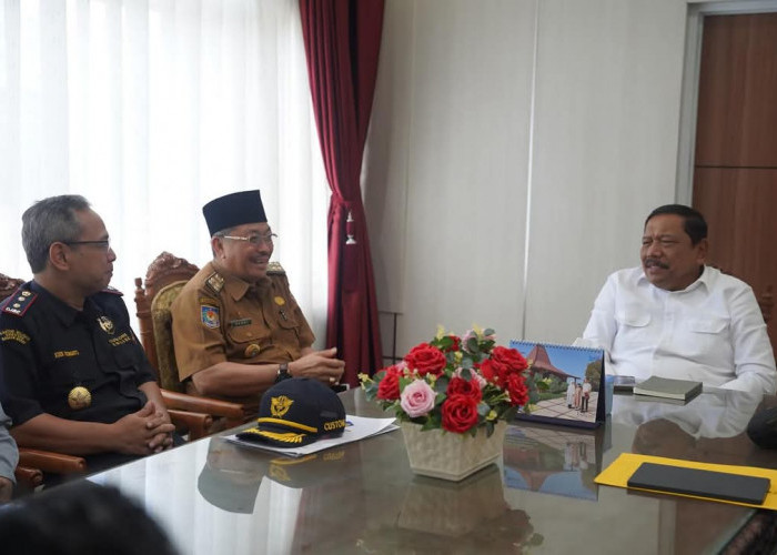 Pemprov Bengkulu dan KSOP Bengkulu Bahas Pengerukan Alur Pelabuhan Pulau Baai