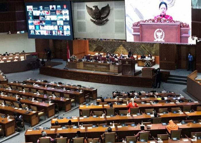 Ancaman Tersembunyi di Balik Demokrasi Indonesia: Potensi Groupthink dalam Pengambilan Keputusan Kelompok