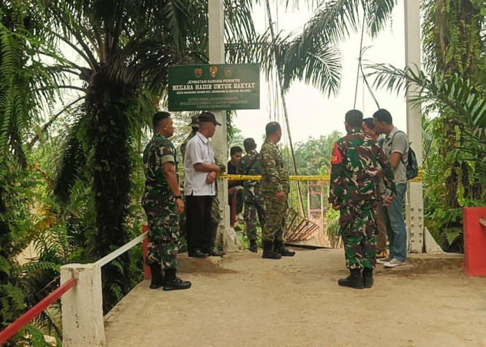 Danrem 041/Gamas Sebut Jembatan Gantung Seluma Miring Akibat Overload, Janji Santuni Korban Luka