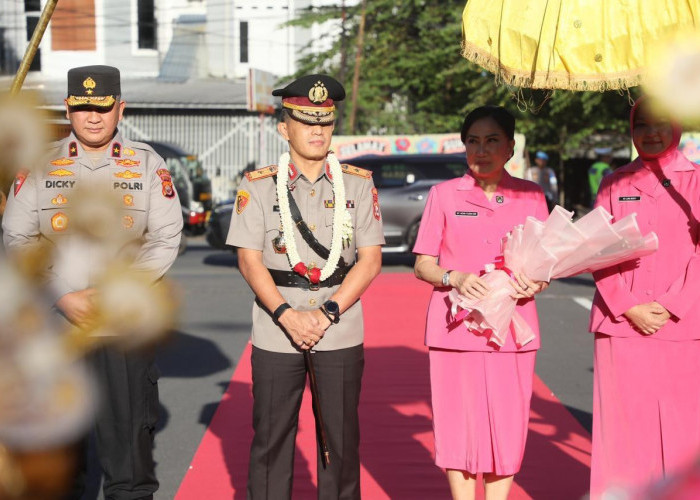 Disambut Nuansa Adat, Brigjen Yudhi Sulistianto Wahid Resmi Pimpin Polda Bengkulu