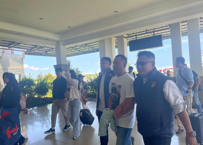 Pelarian Berakhir di Jawa Barat, Bos Showroom Mobil Bengkulu Diringkus Atas Penggelapan Rp5 Miliar