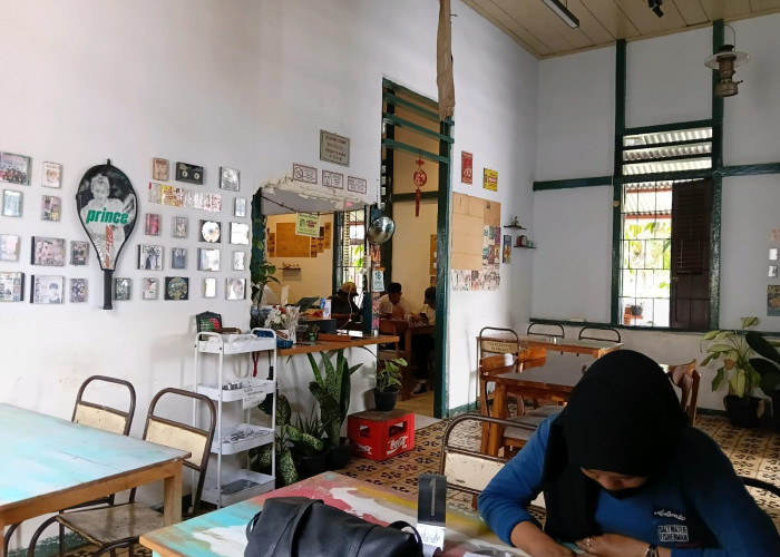 Hadirkan Nuansa Tempo Doloe, Kafe Semoga Berkah Jadi Tempat Nongki Favorit Anak Muda hingga Tua di Bengkulu