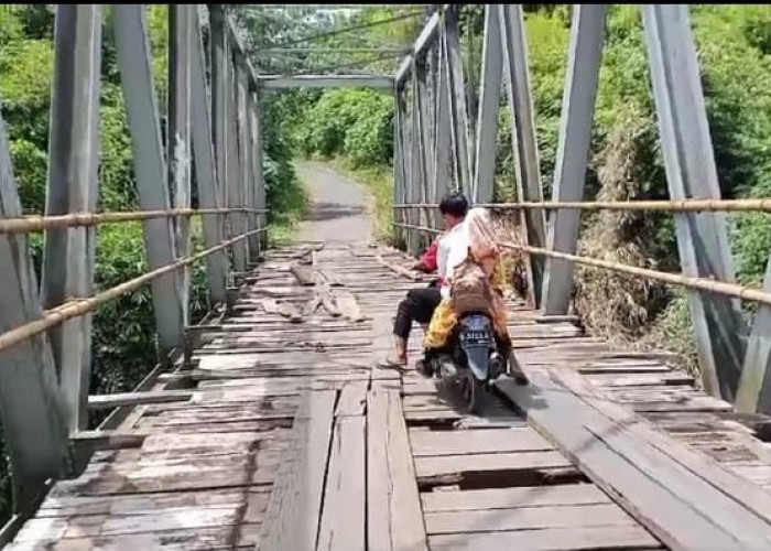 Jembatan Milik Pemprov Bengkulu Nyaris Ambruk, Desa di Kecamatan Kota Padang Terancam Terisolir