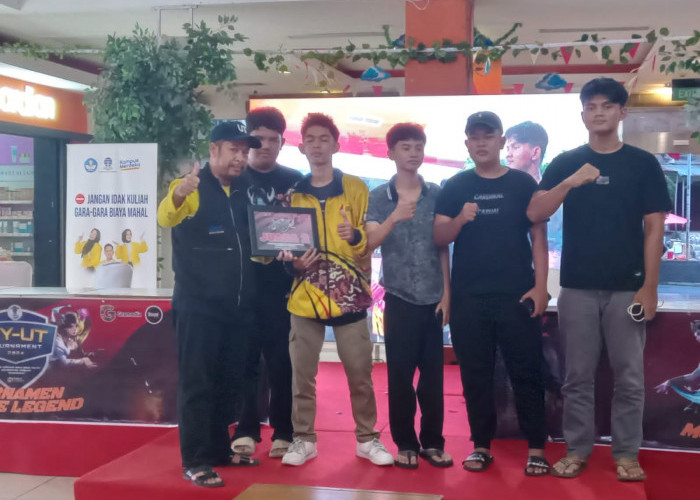 Turnamen Mobile Legends UT Bengkulu Berlangsung Meriah, Tim SMAN 4 Rejang Lebong Rebut Juara