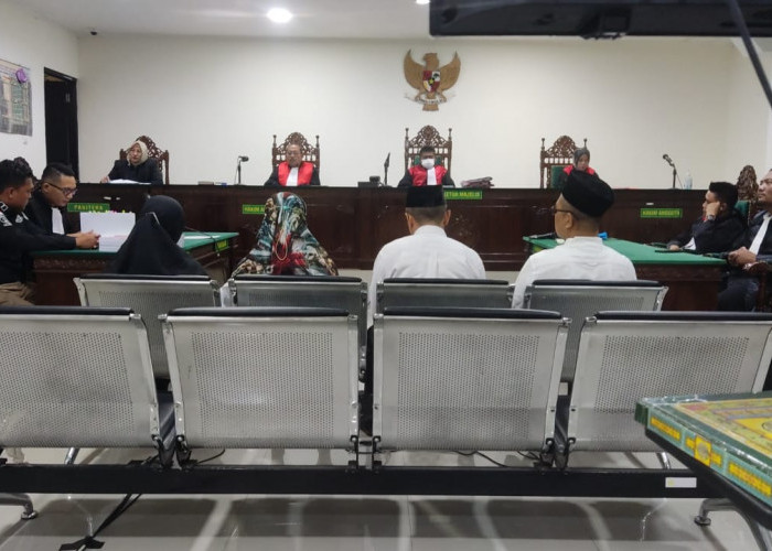 Jaksa Tuntut 4 Terdakwa Korupsi BOK Kaur 1 Tahun 4 Bulan Penjara