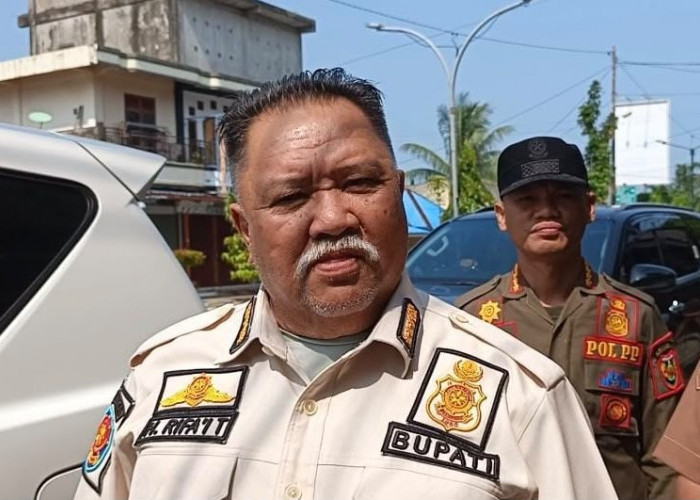 Sampah dan Botol Miras Berserakan, Bupati BS Minta Pengawasan Air Terjun Luguran Diperketat