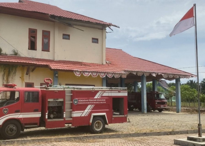 Bantah Isu Tangki Kosong, Kasat Pol PP Tegaskan 3 Mobil Damkar Bengkulu Selatan Siap Siaga 24 Jam