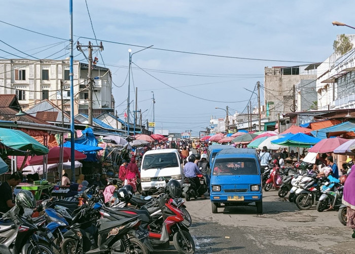 Pemkot Bengkulu Anggarkan Revitalisasi Pasar Minggu dan Barukoto di APBD 2025