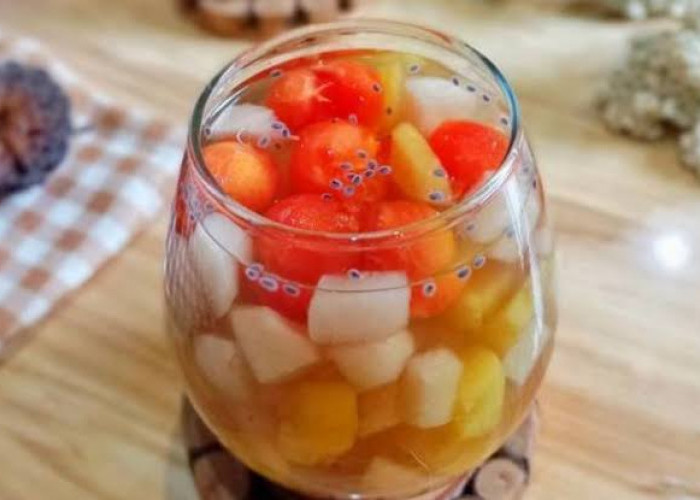 Cuma 10 Menit! Cara Membuat Es Buah Segar Klasik yang Praktis untuk Hidangan Buka Puasa