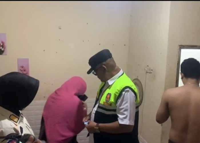 Gerebek Kosan di Gading Cempaka, Satpol PP Amankan Pasangan MiChat dan Temukan Kontrasepsi Bekas