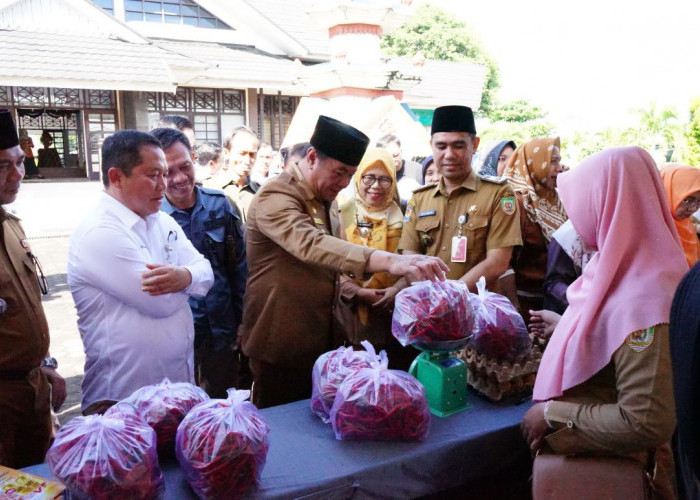 Pemprov Bengkulu Fasilitasi Pasar Murah di Kota Bengkulu, Tekankan Inflasi Jelang Ramadan 