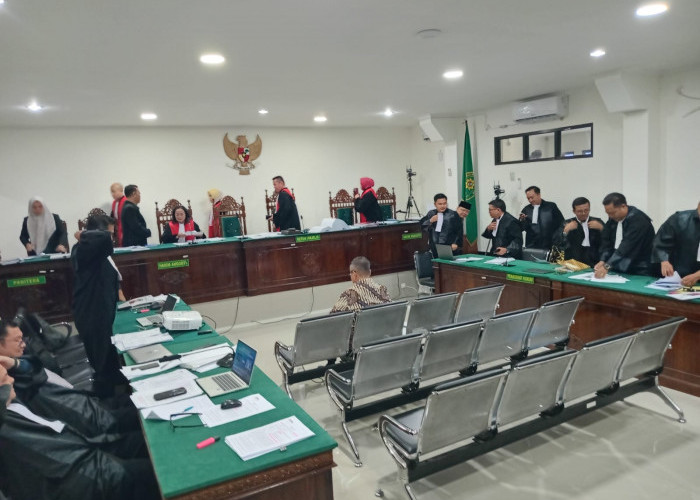 Sidang Kasus Rohidin, Keluarga Sebut Aset Dibeli dari Tunjangan dan Uang Pribadi