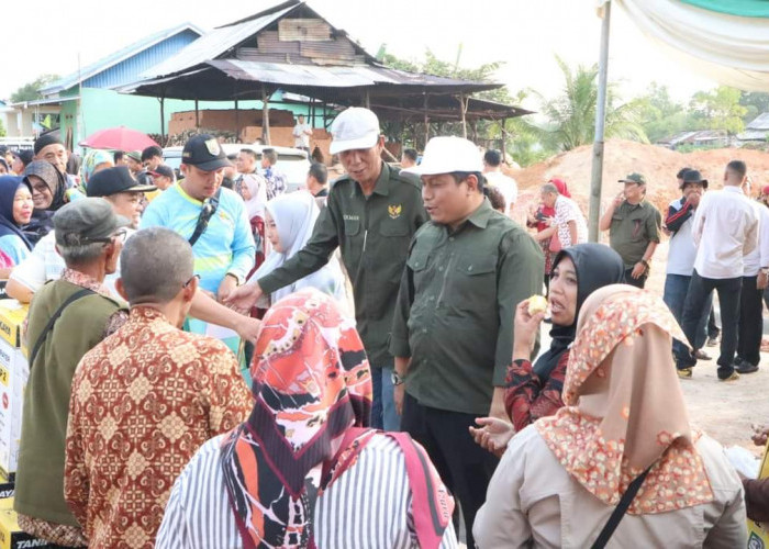 Bersama Gubernur, Ketua DPW PKS Bengkulu Berikan Sejumlah Bantuan kepada Masyarakat Bengkulu Tengah