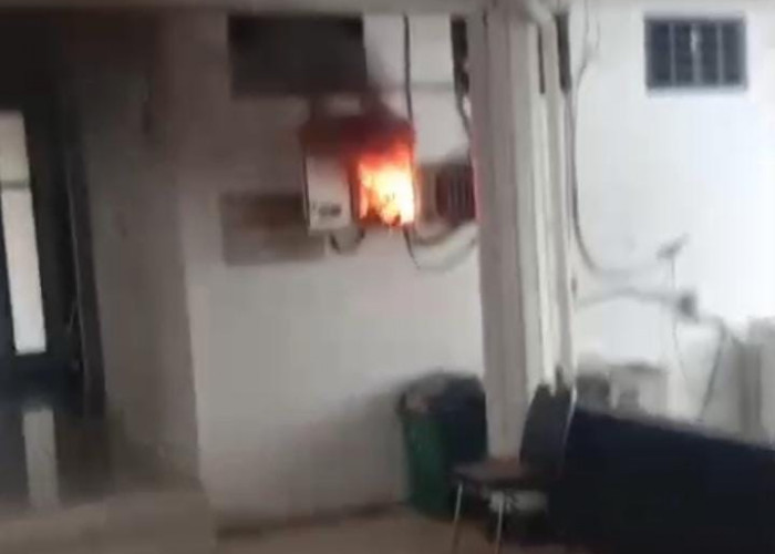 Rumah Dinas Bupati Bengkulu Selatan Nyaris Terbakar Akibat Korsleting